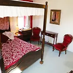 Elmfield House