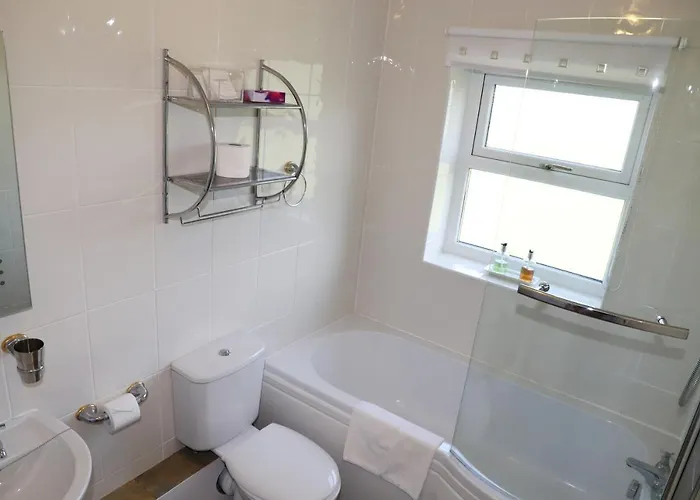 Elmfield House Guest house 4*